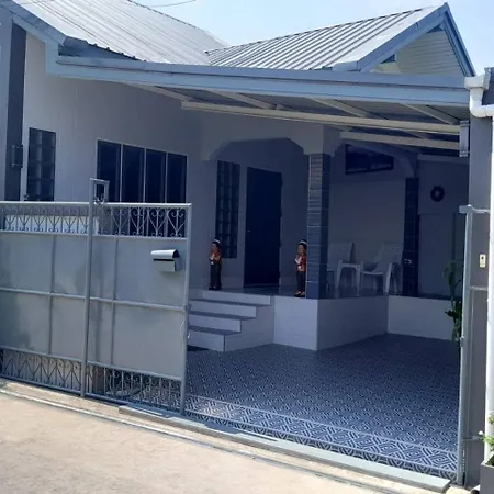 Family Home Close To City Center